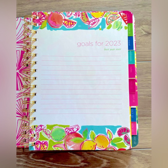 Lilly Pulitzer Planner Schedule Organize Notebook Notepad Weekly Monthly Planner - Picture 2 of 6